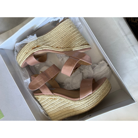 NWT Women’s STEVE MADDEN SANTORINI SANDAL DARK BLUSH PATENT size 8 - Picture 11 of 11